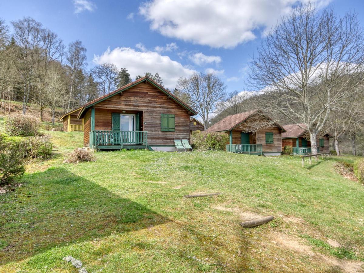 Vacanceole - Les Chalets De La Chazotte Saint-Jacques-dʼAmbur Εξωτερικό φωτογραφία